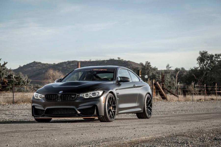  BMW M4 GTS on Vorsteiner Wheels (VSE-101) 2016 года  (фото 8 из 8)